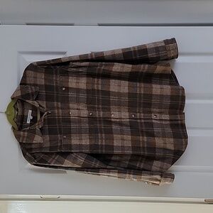 Workshop button shirt